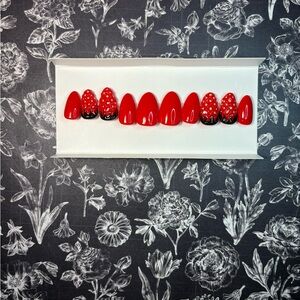 Berry Bliss Press Ons